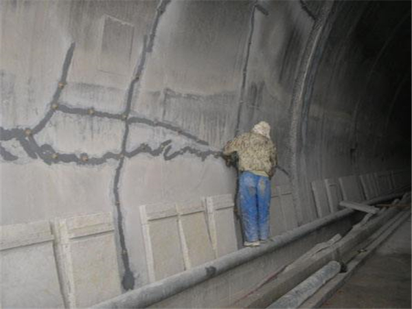都匀隧道裂缝修补